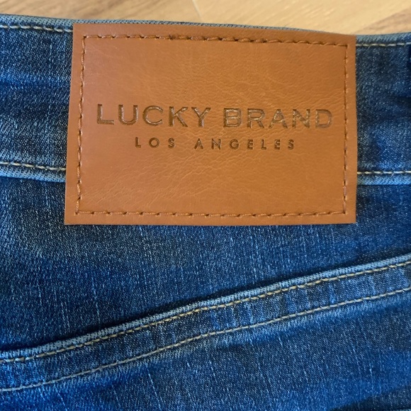 Lucky Brand 🍀 Denim - Picture 2 of 4